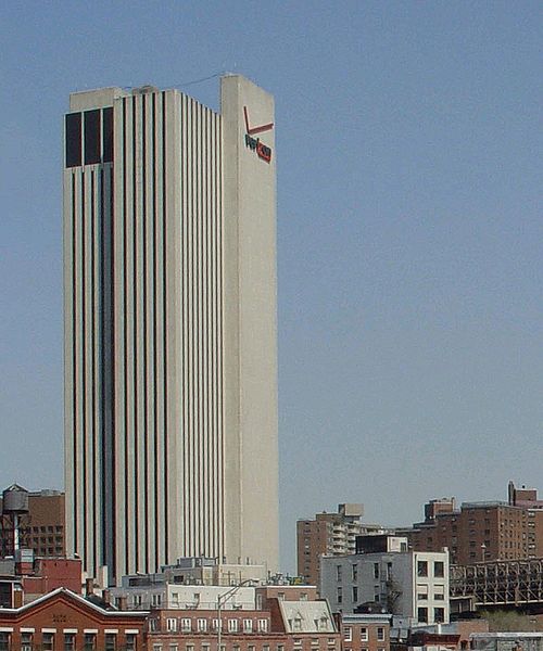 The Verizon Building at 375 Pearl Street, a Brutalist data center and office tower in NYC.