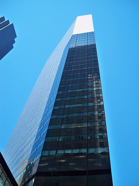 The IBM Building at 590 Madison Avenue, NYC, a high-end skyscraper providing office & retail space.