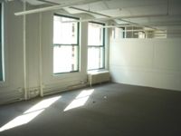 Bright 2723 SF Office Loft for Lease at 19 West 21st Street in the Flatiron District, Manhattan.