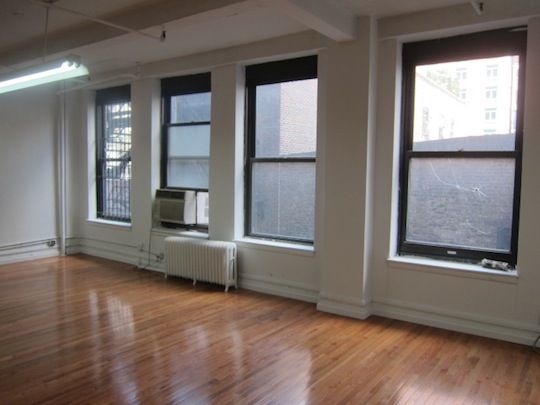 121 West 27th Street Office Space - Oversized Windows