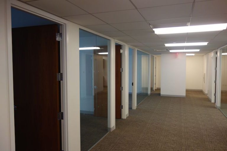 Elegant Office Space for Lease on the 9th Floor of 90 Broad Street, FiDi District, Manhattan.