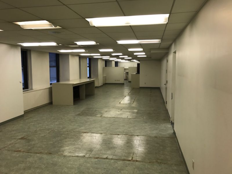 5998 SF Bright and Affordable Office Space for Lease at 27 Broadway, Lower Manhattan, NYC.