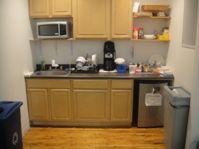 Midtown Manhattan Office Space - Kitchen