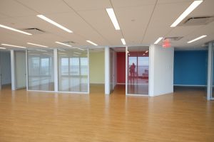 1 World Trade Center Office Space - Glass Walls