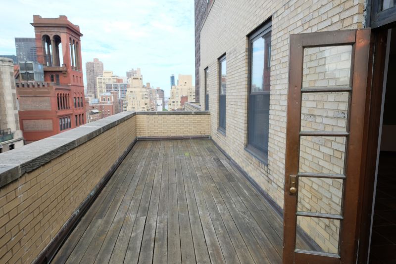 384 Fifth Avenue Office Space - Terrace