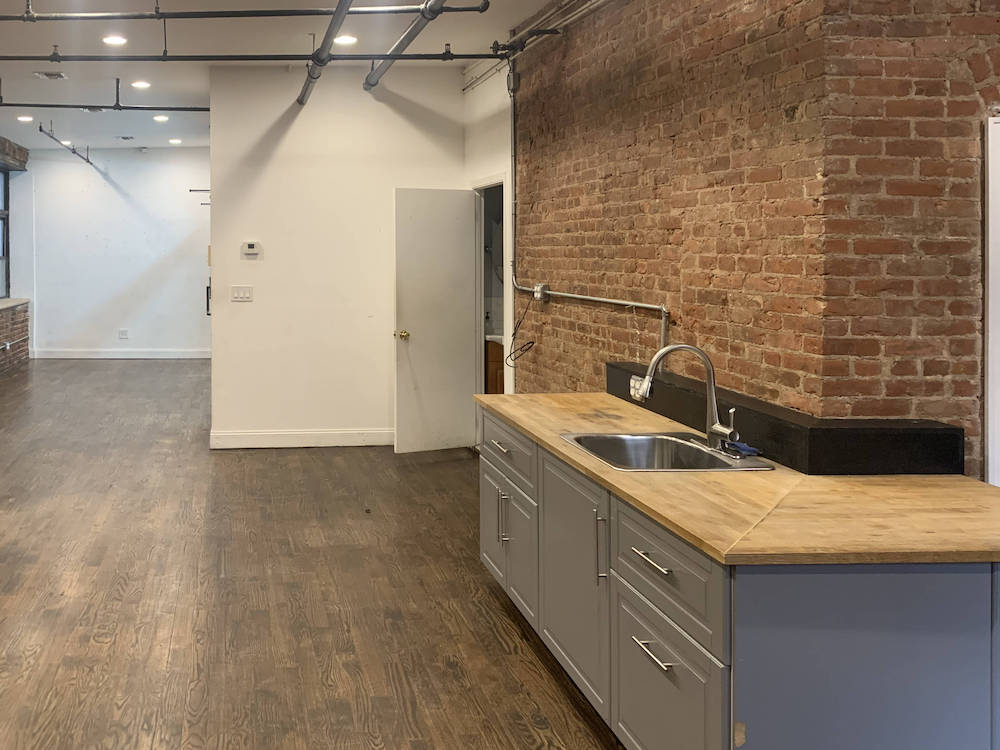 1,500 SF Office Space for Lease at 144 West 37 Street, Open Plan Space in a Boutique Building.