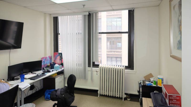 38th Street & Avenue of the Americas Office Space - Oversized Windows