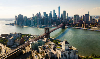 Aerial view of New York City and Manhattan Bridge