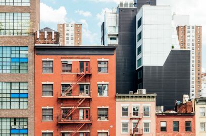 Chelsea neighborhood skyline with mixed-use buildings—ideal for affordable NYC office spaces.