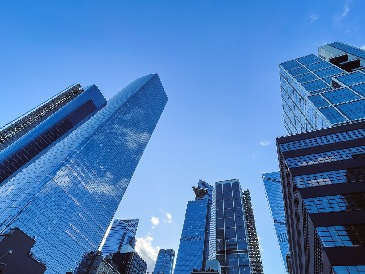 Manhattan skyline with Two Manhattan West, showcasing Cravath's move to the Hudson Yards.