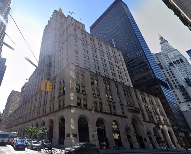 The New York Life Building at 51 Madison Avenue, a landmark office building in Midtown South.