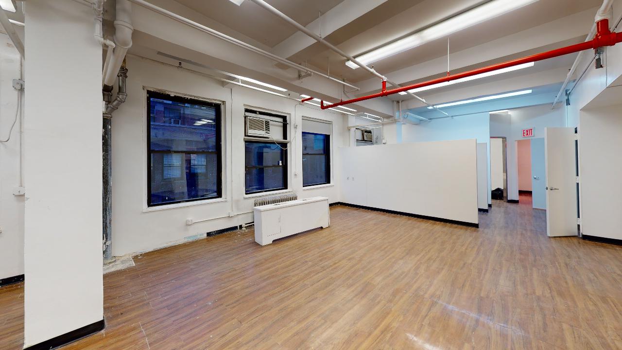 247 West 35th Street Office Space