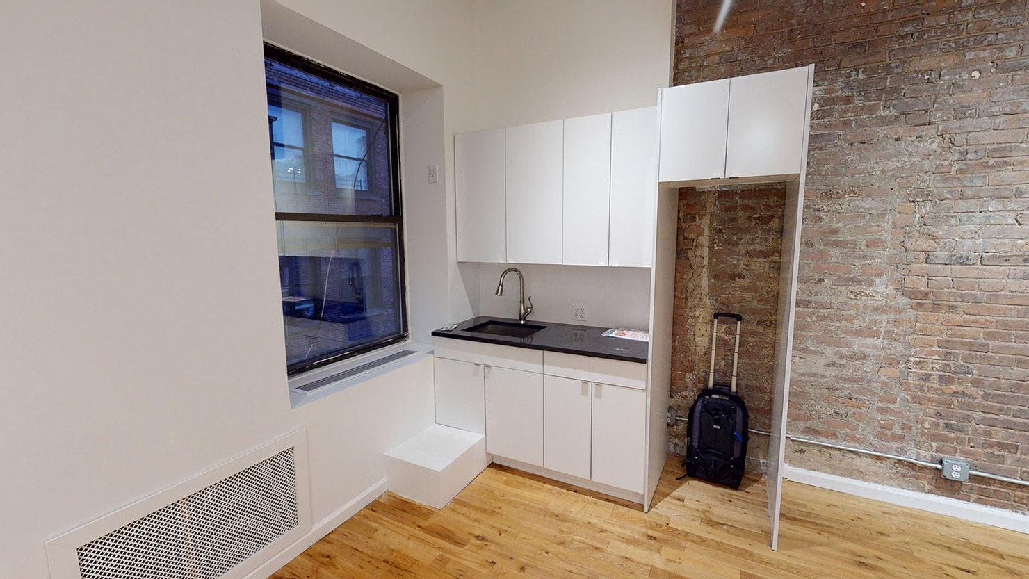 39 West 14th Street Office Space, Suite #501 - Kitchenette