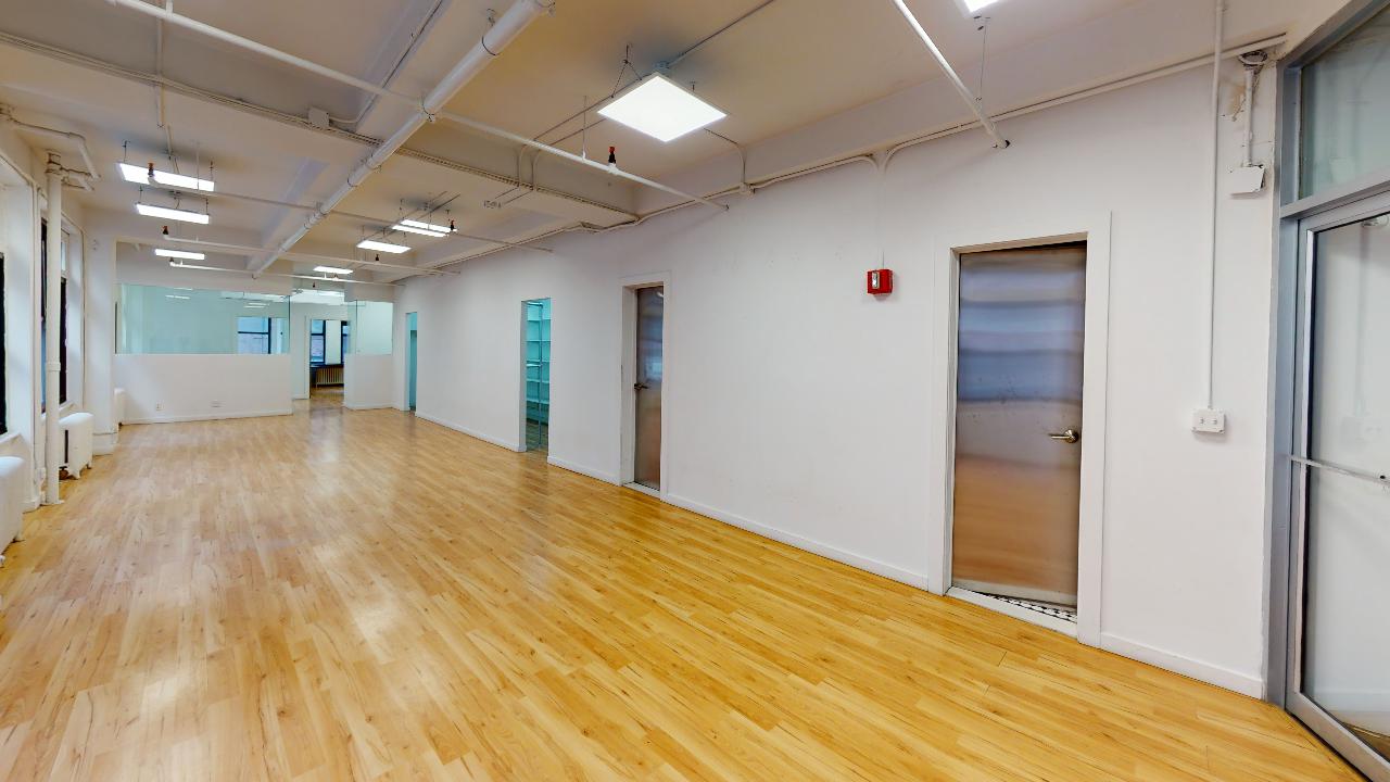 526 Seventh Avenue Office Space, 5th Floor