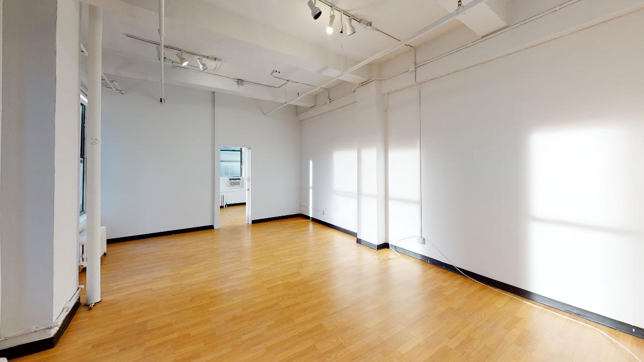 260 West 35th Street Office Space, 3rd Floor - Bright Open Space