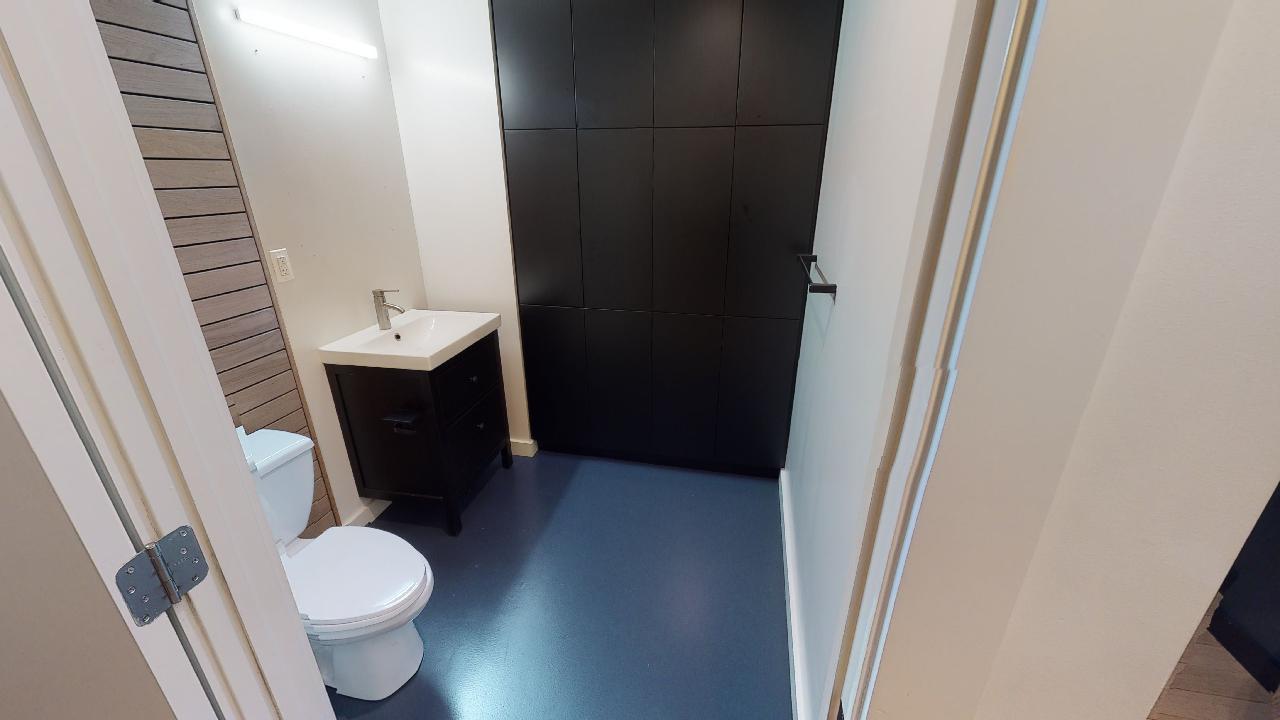 200 West 57th Street Office Space - Washroom