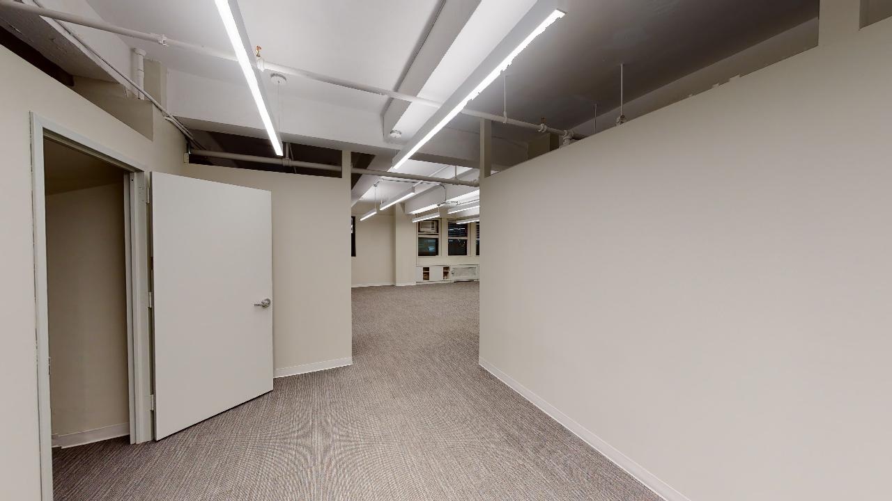 55 West 39th Street Office Space - Entrance