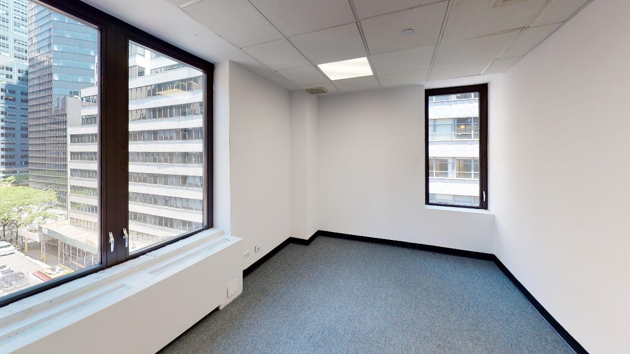 353 Lexington Avenue Office Space - Corner Windows