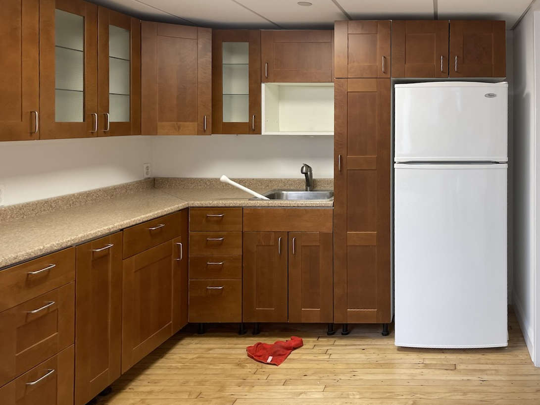 43 West 24th Street Office Space - Kitchen