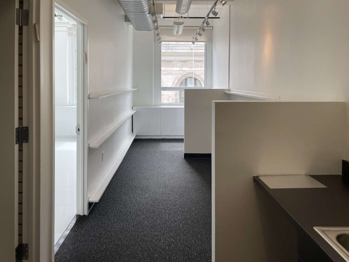 West 34th Street Office Space - Bullpen