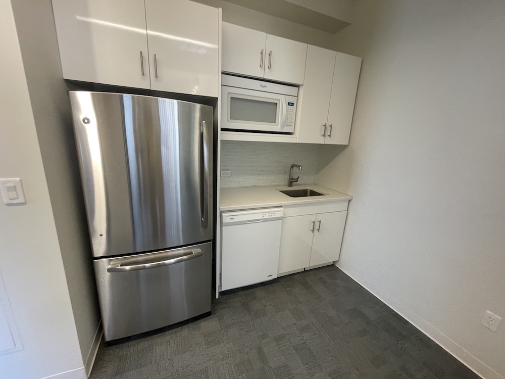 80 Broad Street Office Space - Kitchen