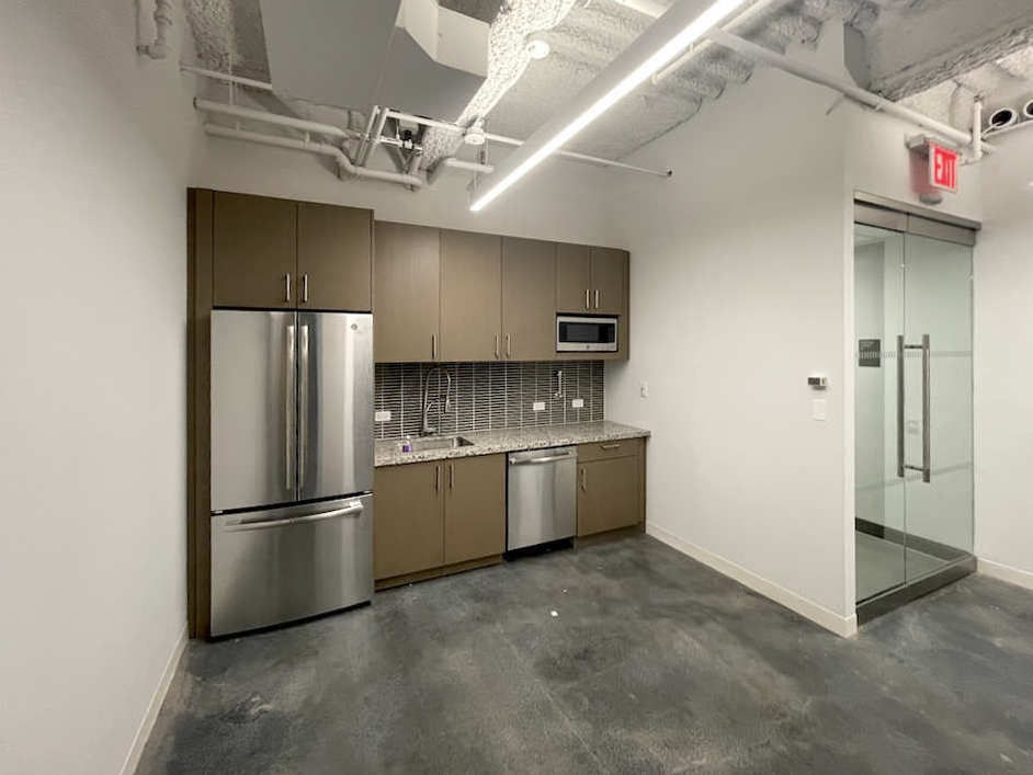 55 Broad Street Office Space - Kitchen
