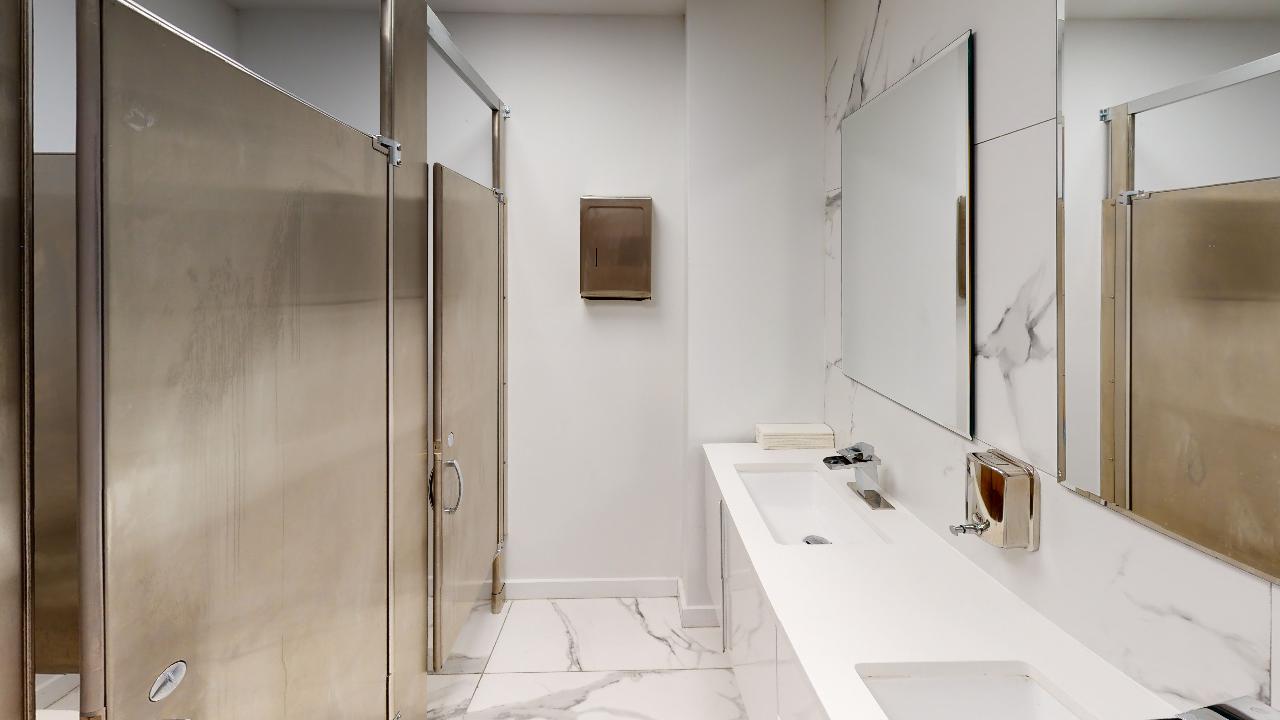 369 Lexington Avenue Office Space, 5th Floor - Washroom