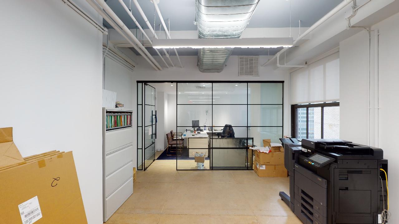 370 Lexington Avenue Office Space, 20th Floor - Glass Office