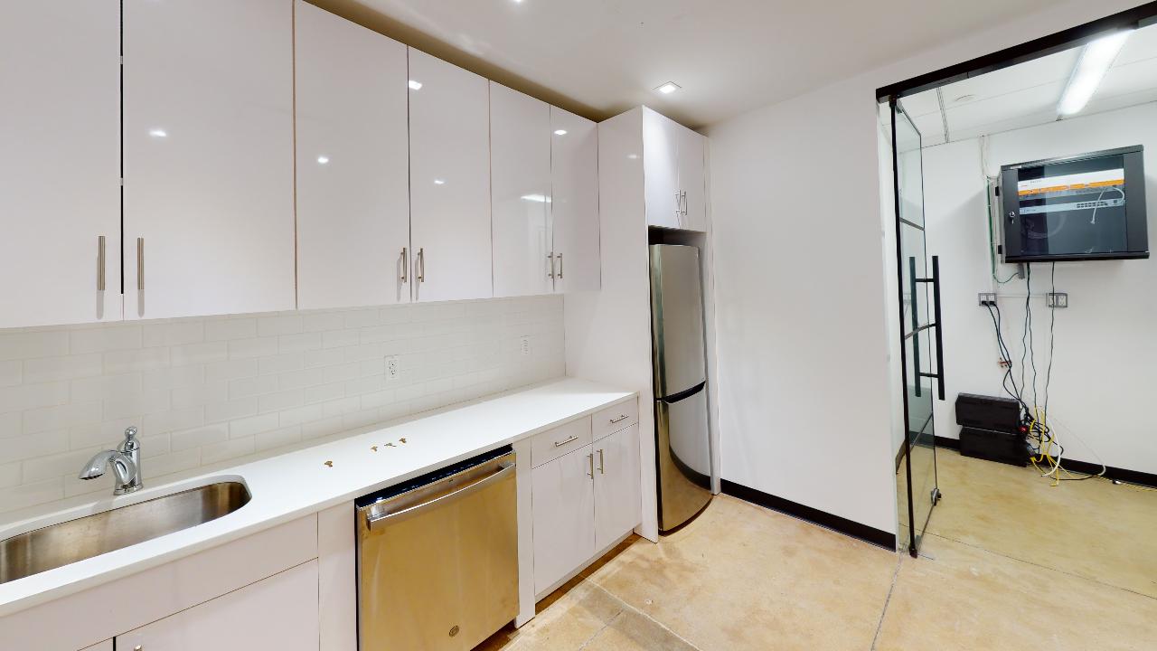 370 Lexington Avenue Office Space, Partial 14th Floor - Kitchen