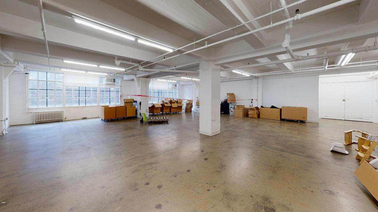 601 West 26th Street Office Space - Bullpen