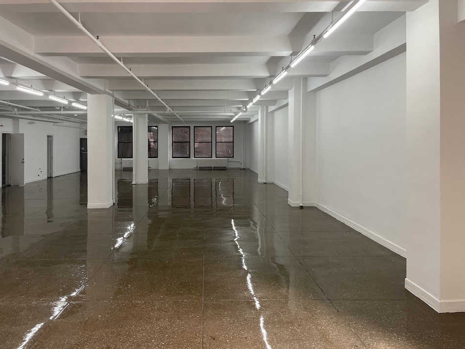 265 West 37th Street Office Space - Empty Open Office