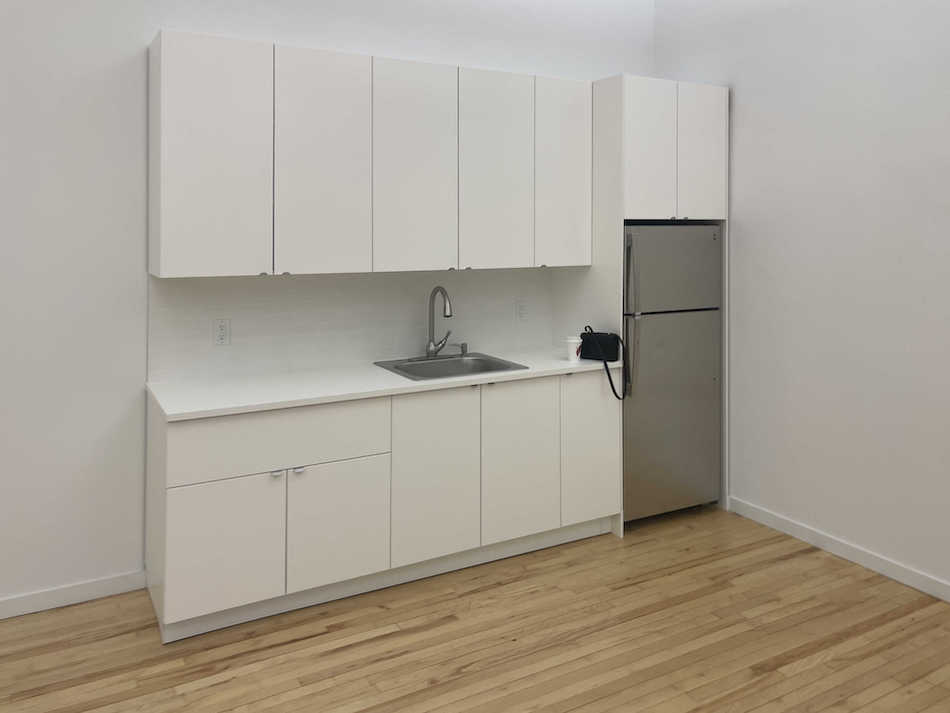 584 Broadway Office Space - Kitchenette