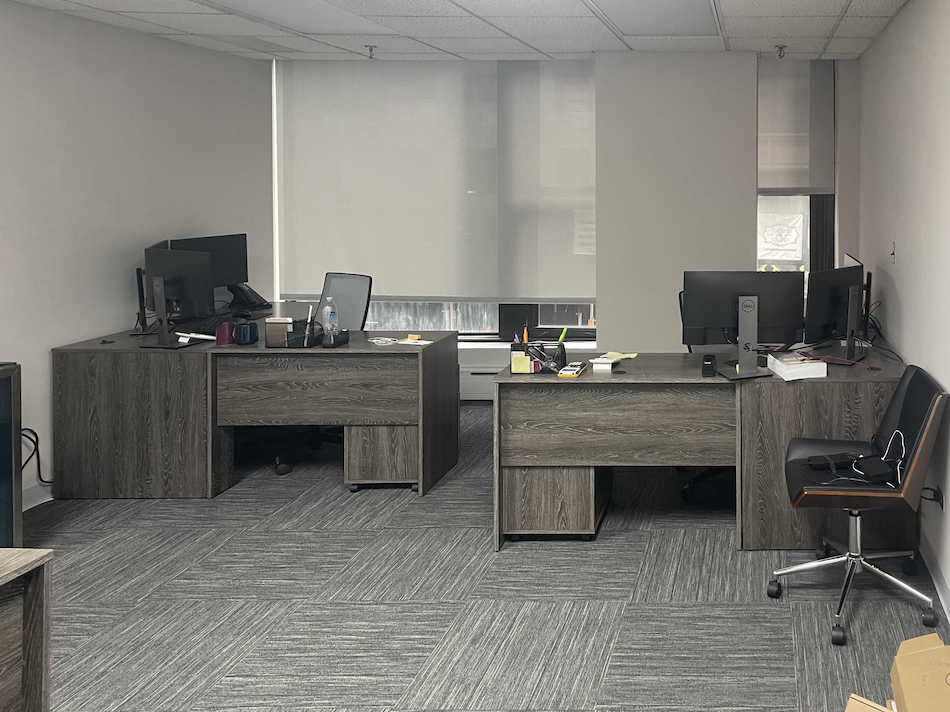 55 West 39th Street Office Space - Office Room