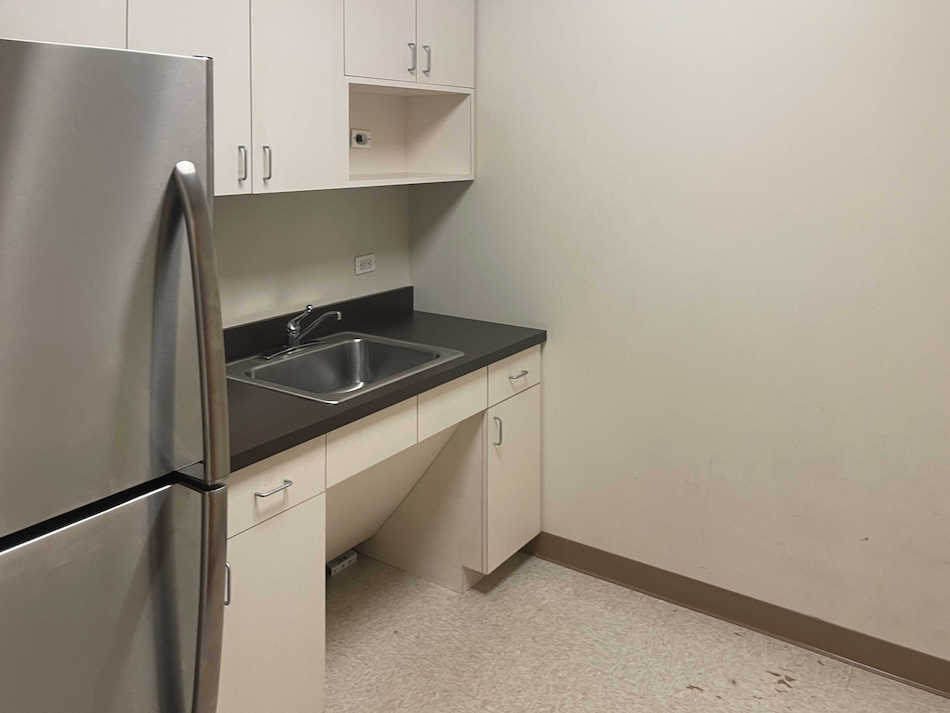 805 Third Avenue Office Space - Kitchenette