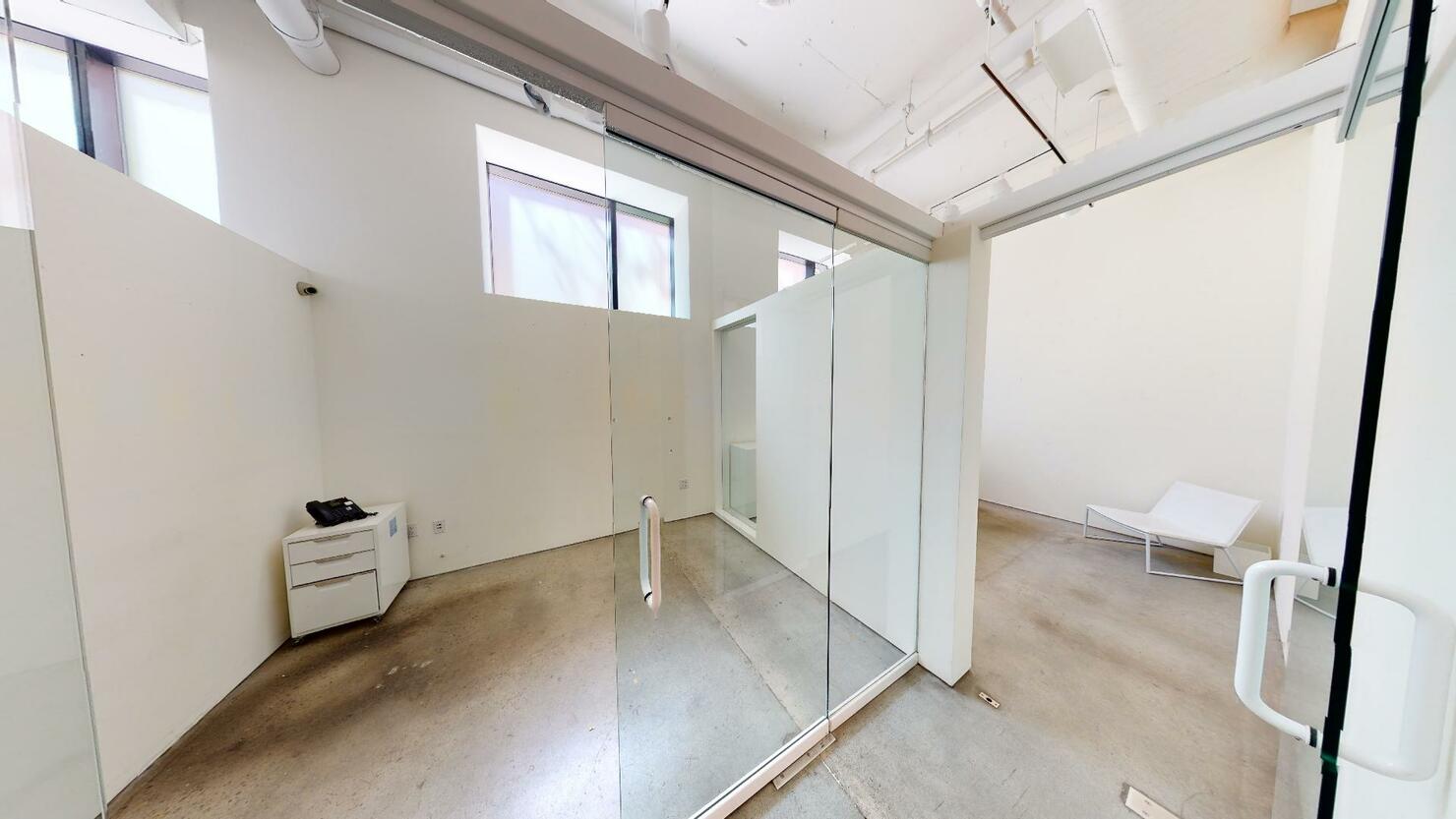 540 West 28th Street Office Space - Glass Walls