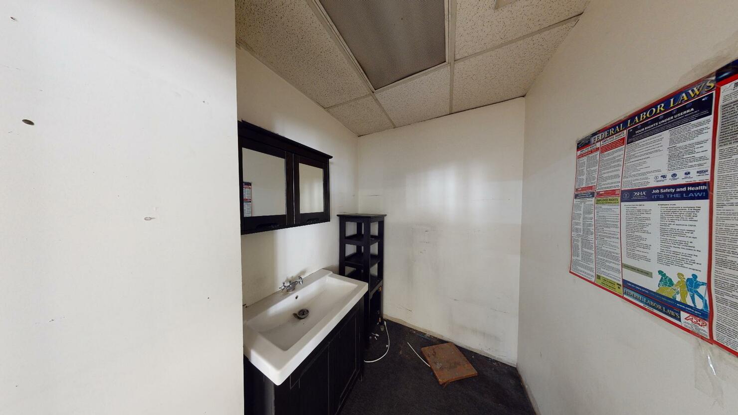 42 West 38th Street Office Space - Washroom