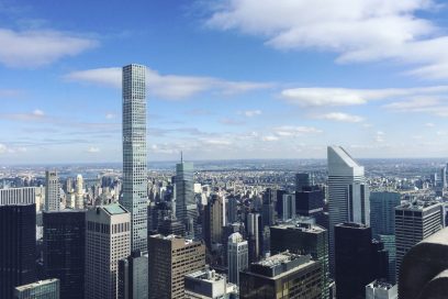 Panoramic view of Park Avenue, emblematic of SL Green's acquisition in NYC's Plaza District.