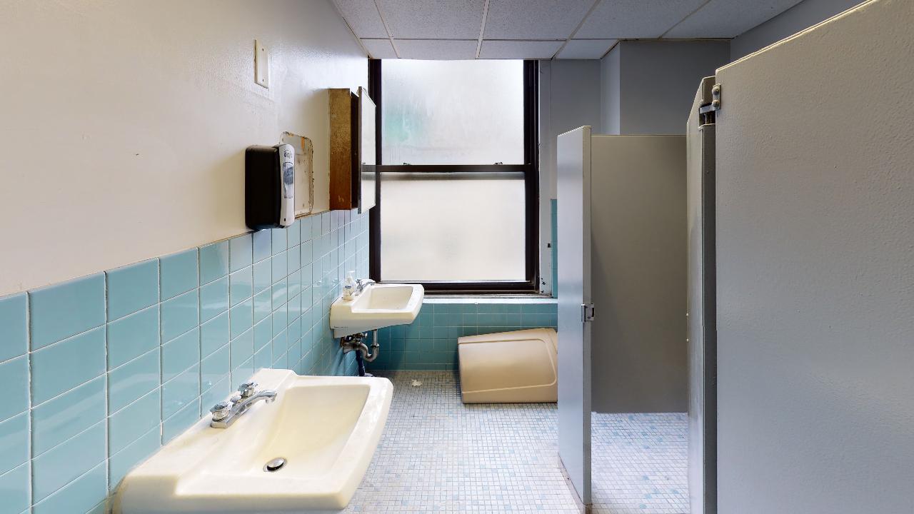 48 West 39th Street Office Space - Washroom
