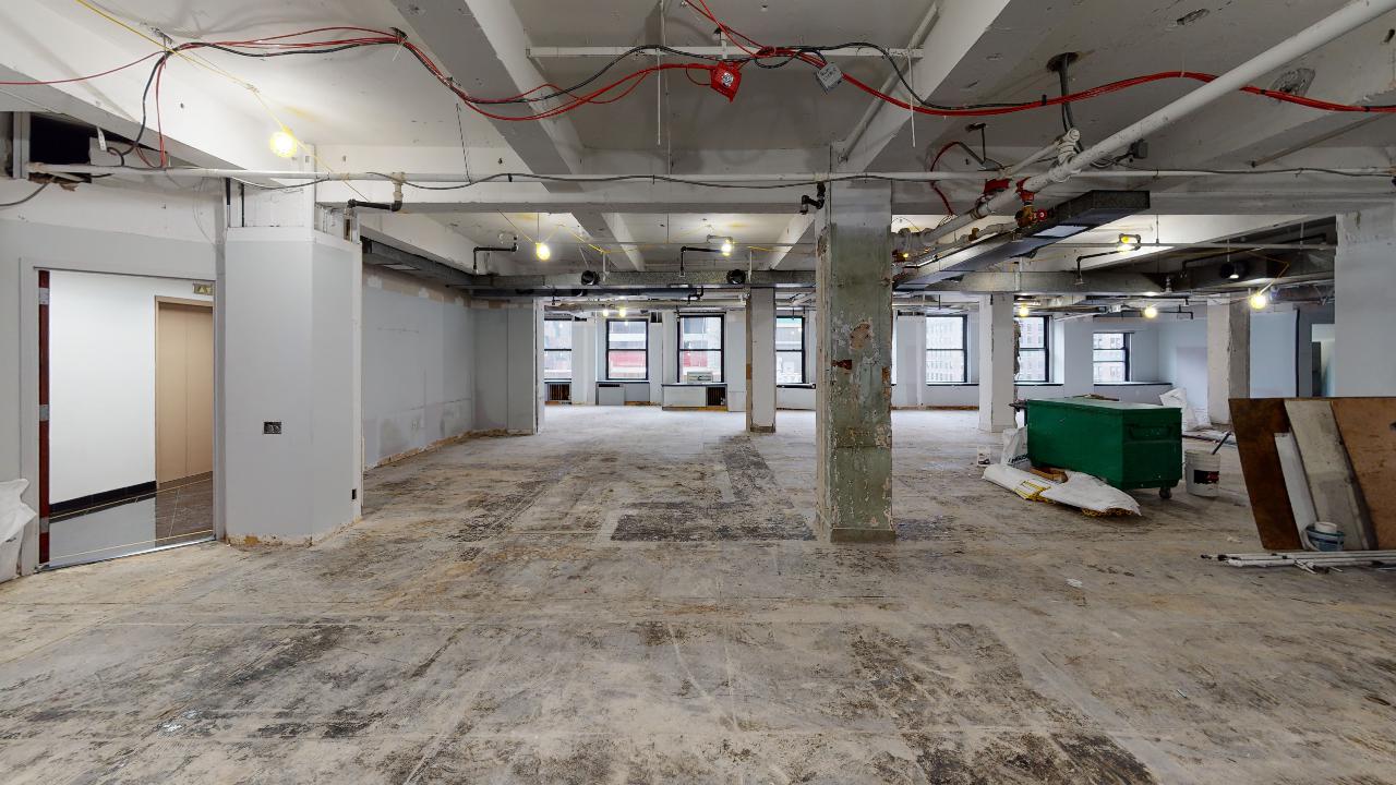 48 West 39th Street Office Space - Empty Office Space