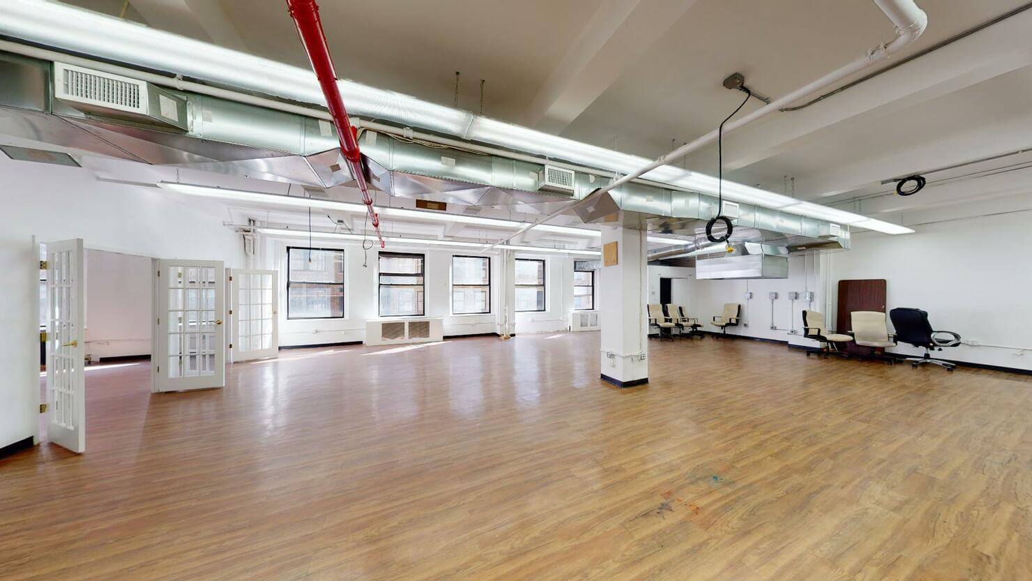 247 West 35th Street Office Space - Open Office Area