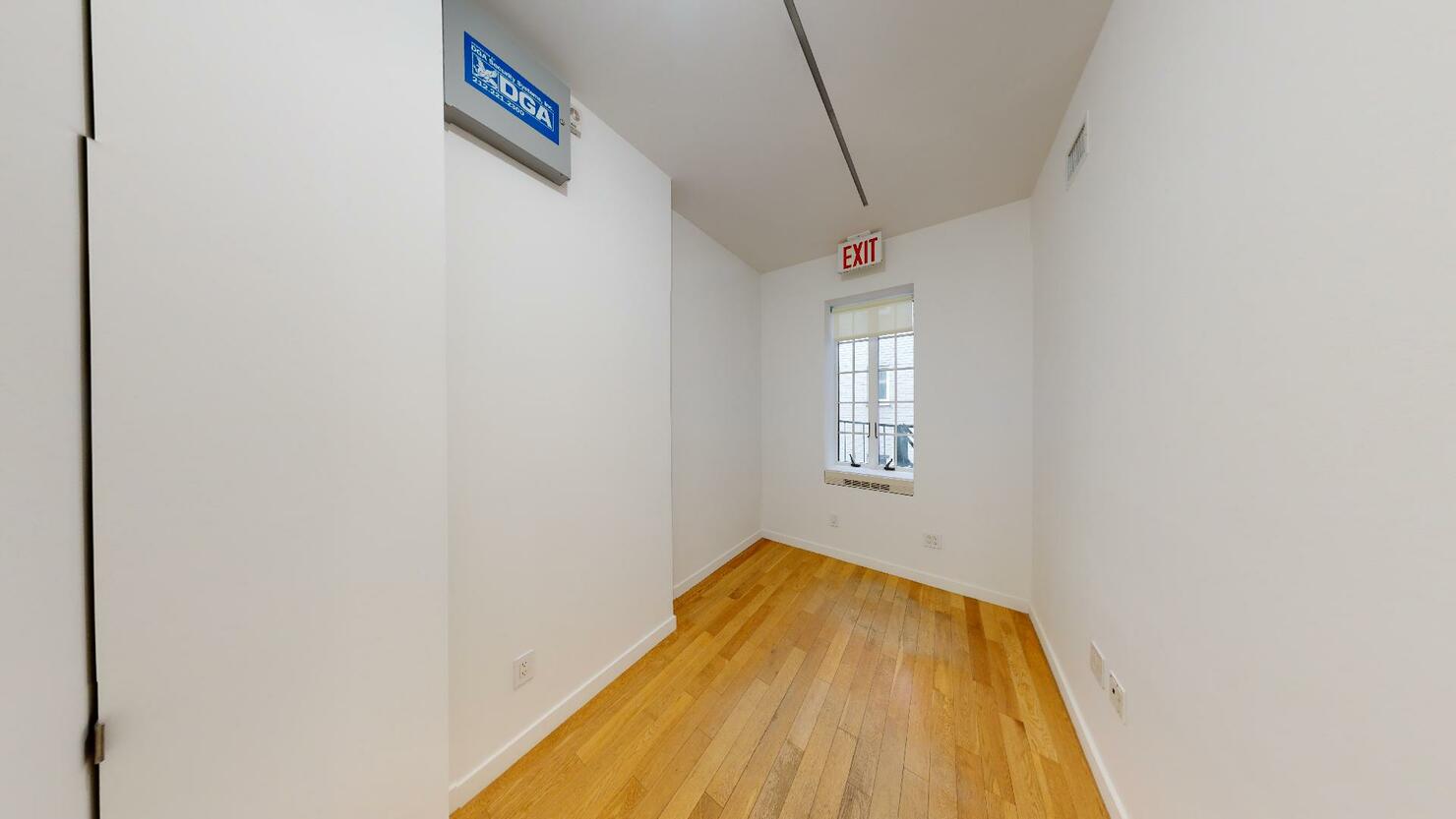 23 East 67th Street Office Space - White walls and hardwood floor