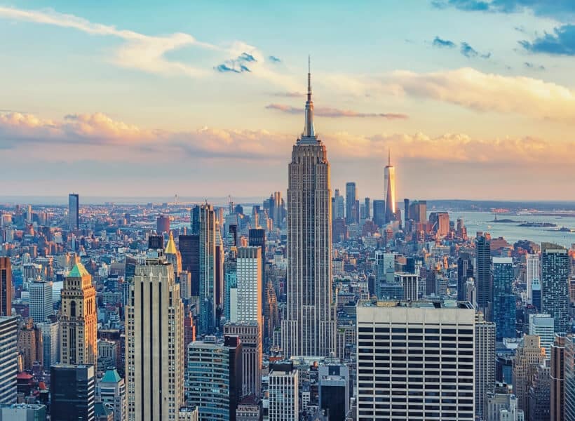 Midtown NYC skyline, showcasing the heart of the city's vast commercial real estate options.