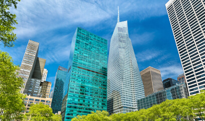 Bryant Park skyline, prime NYC office space for lease in the heart of Midtown Manhattan
