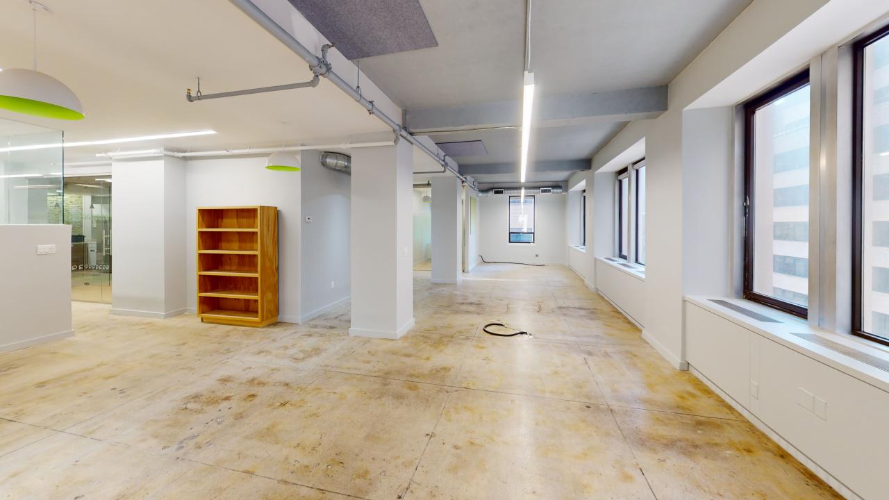Panoramic view of open area, 369 Lexington Avenue office space3