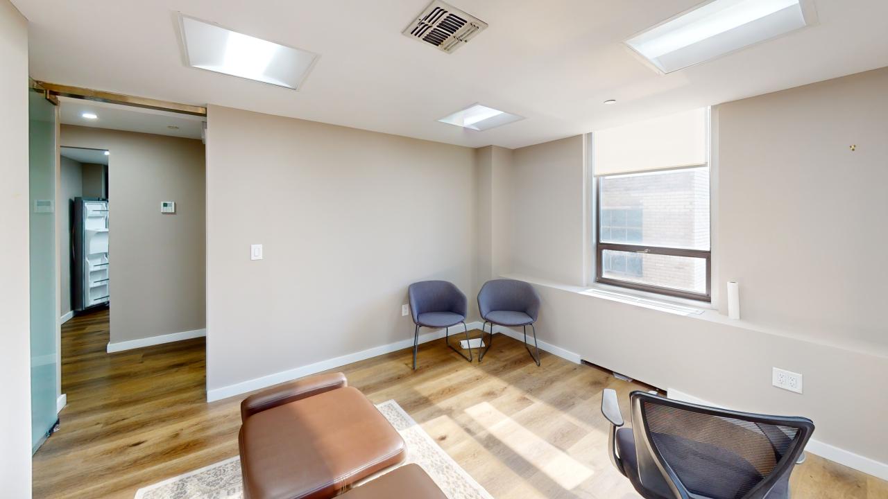 2nd Treatment Room-369 Lexington Avenue, 25th Floor, NYC