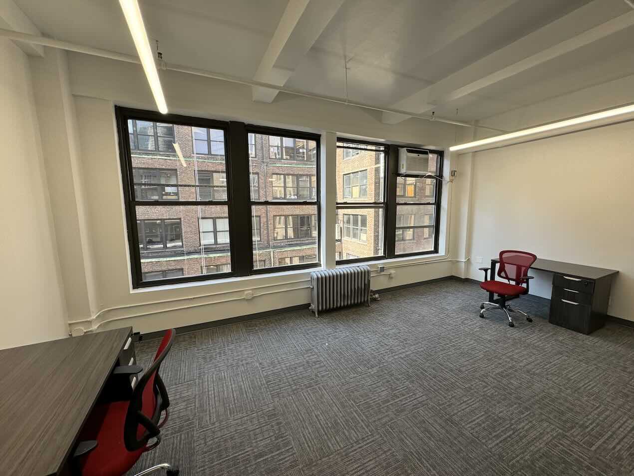 252 West 38th Street Office - Overview of the Office Space