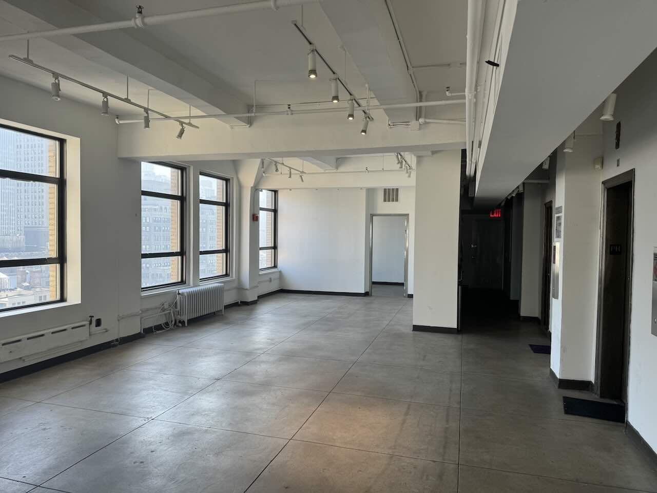 494 Eighth Avenue Office Space