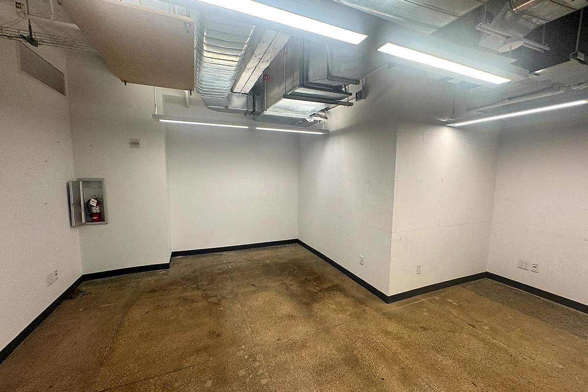 Financial District street view